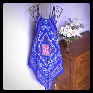 Adorable sleeveless blouse!!!